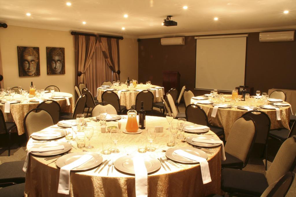 Villa Bali Luxury Guesthouse Bloemfontein Exterior photo
