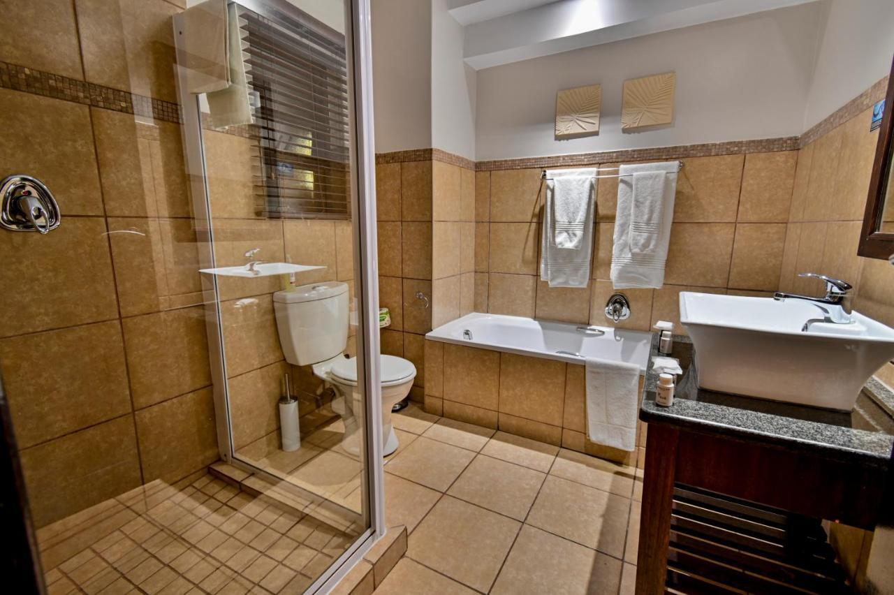 Villa Bali Luxury Guesthouse Bloemfontein Exterior photo