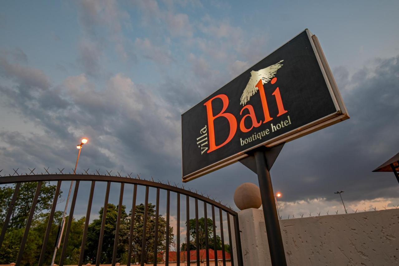 Villa Bali Luxury Guesthouse Bloemfontein Exterior photo