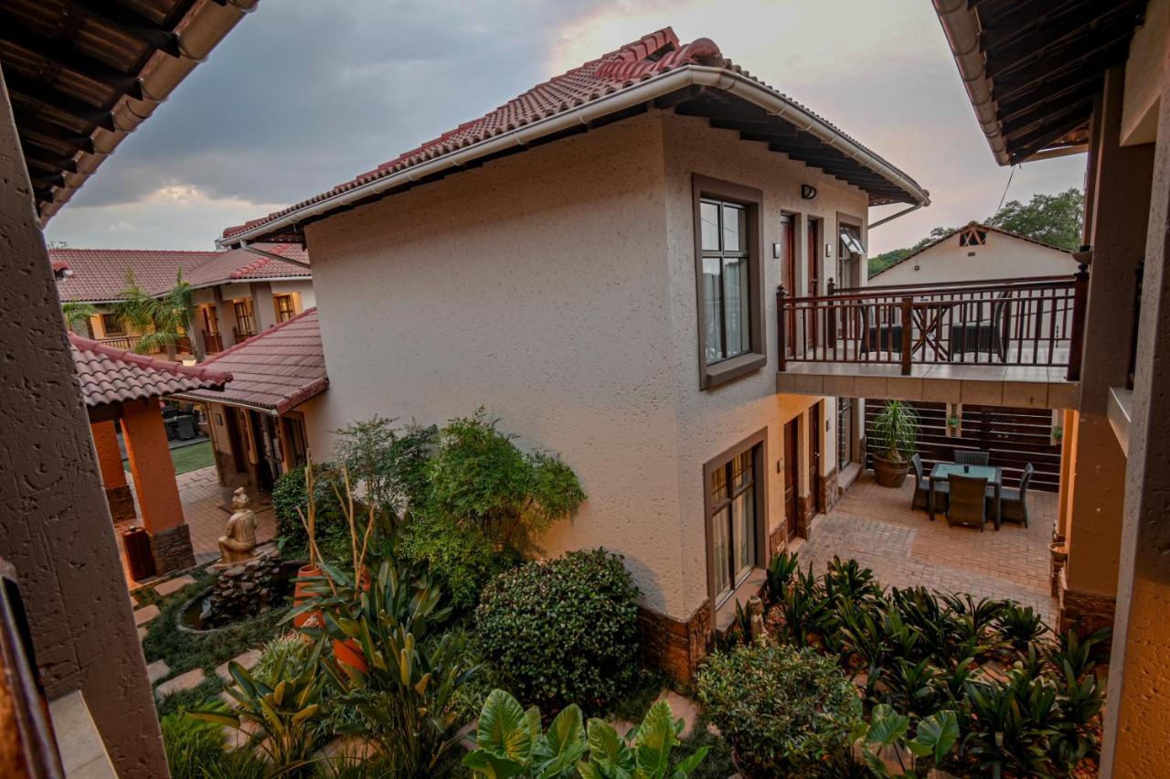Villa Bali Luxury Guesthouse Bloemfontein Exterior photo